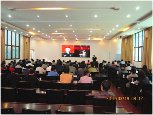 公司举行消防安全知识培训