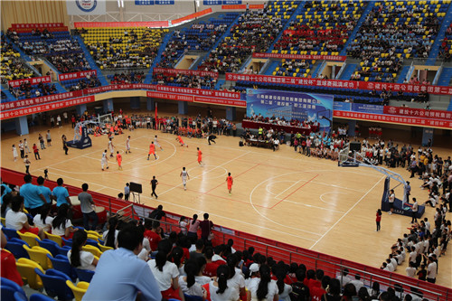 以团结奋进  谱二建新篇——公司男女队组队参加集团第二届“建投杯”篮球比赛