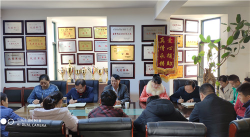 怎样做一名合格的共产党员——陈定华到市政分公司党支部讲党课