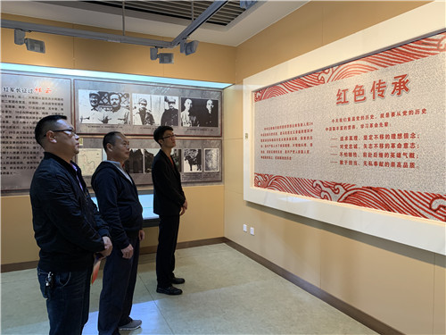 项目总承包部党支部到祥云县开展“不忘初心，牢记使命”主题教育